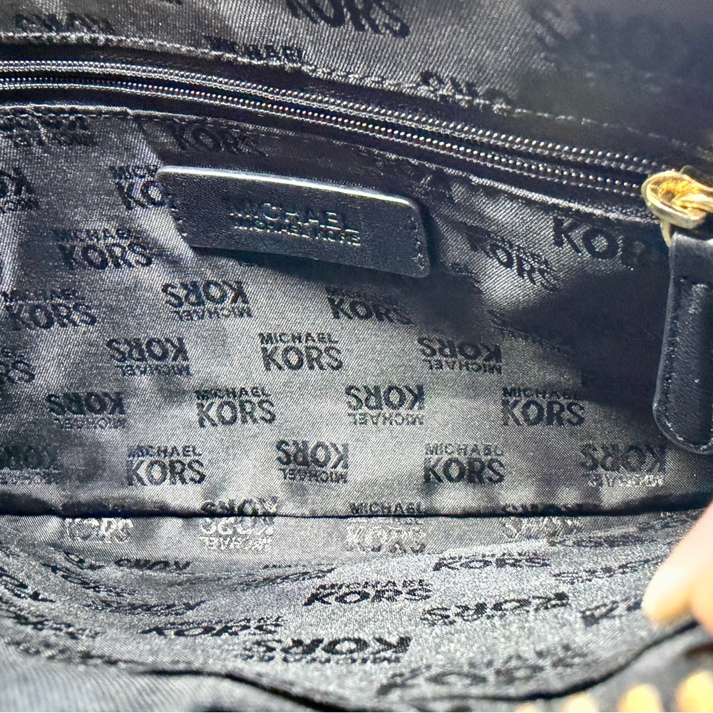 Michael Kors Selma Black Quilted Leather Wristlet / Large Zip Clutch - Picture 6 of 9